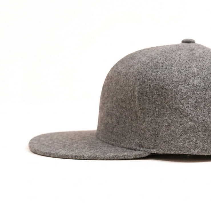 Oversized B Mitchell & Ness Black Limited Edition