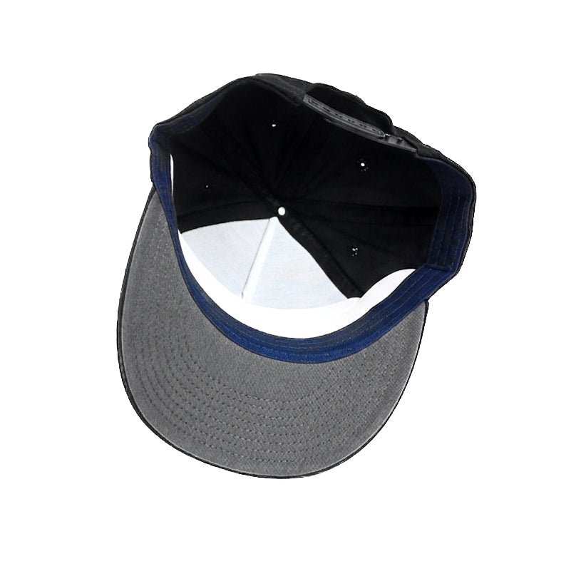 Oakland Raiders Mitchell & Ness NFL Limited Edition Snapback Cap