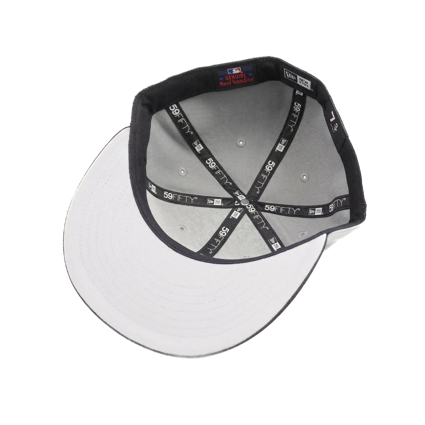 Oversized New Era A Limited Edition