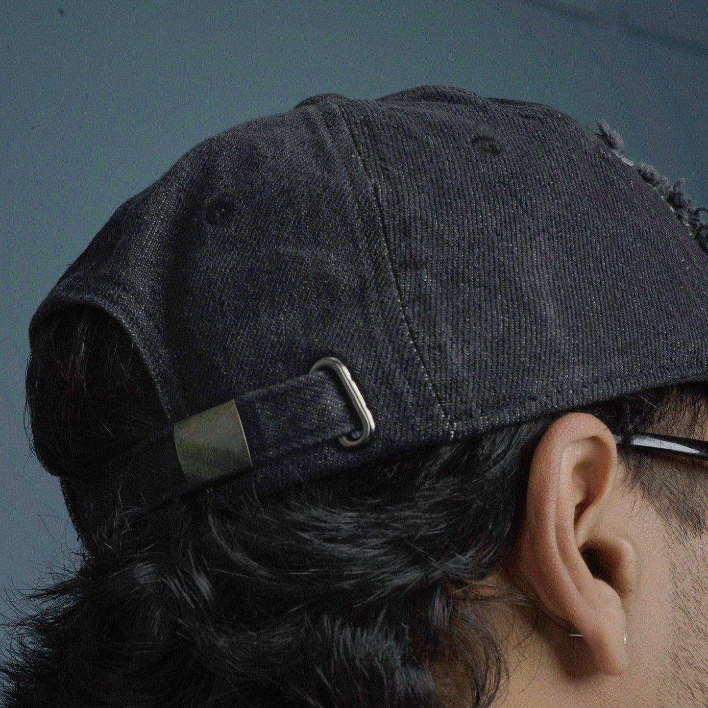 Black Jeans Cap