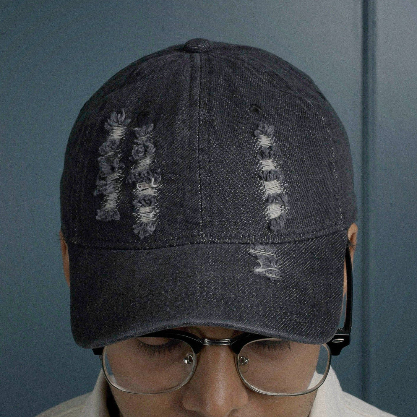 Black Jeans Cap