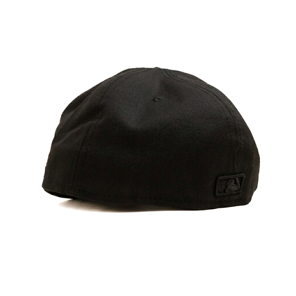 Oversized New Era NY Black Limited Edition