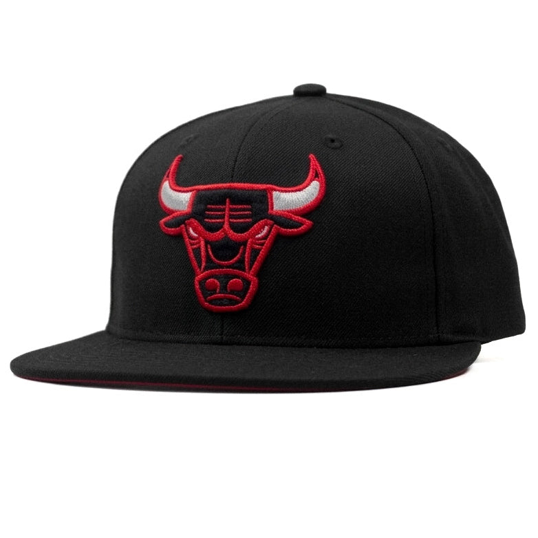 Oversized Chicago Bulls Matt Black Limited Edition