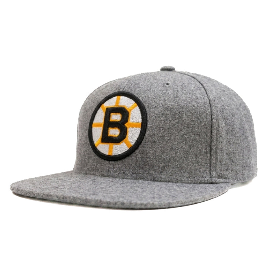 Oversized B Mitchell & Ness Black Limited Edition