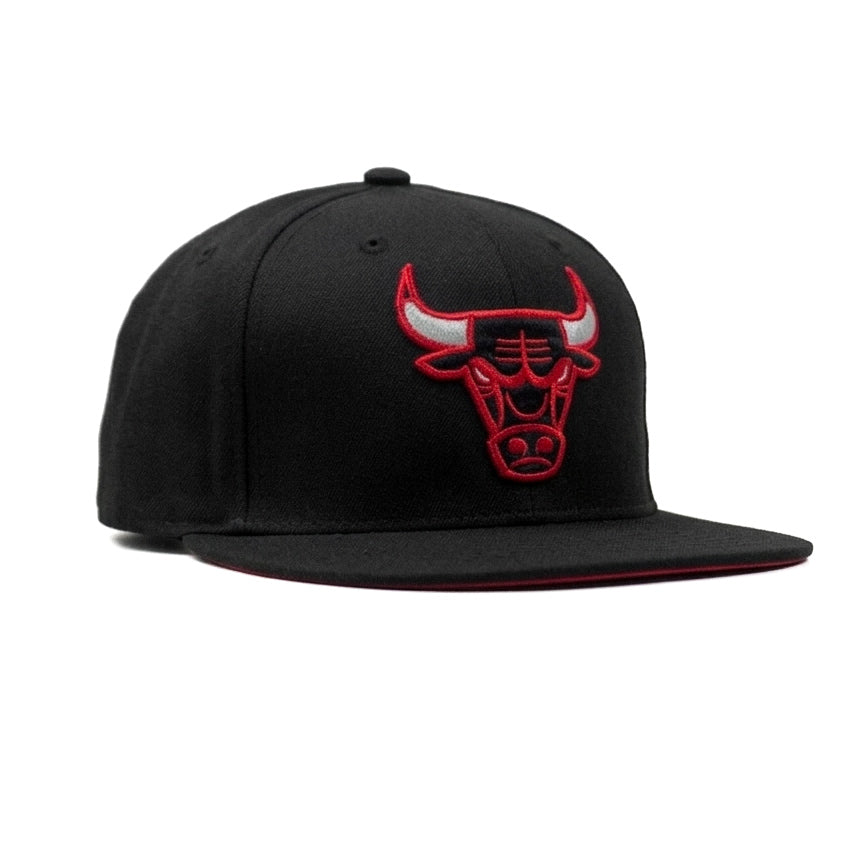 Oversized Chicago Bulls Matt Black Limited Edition