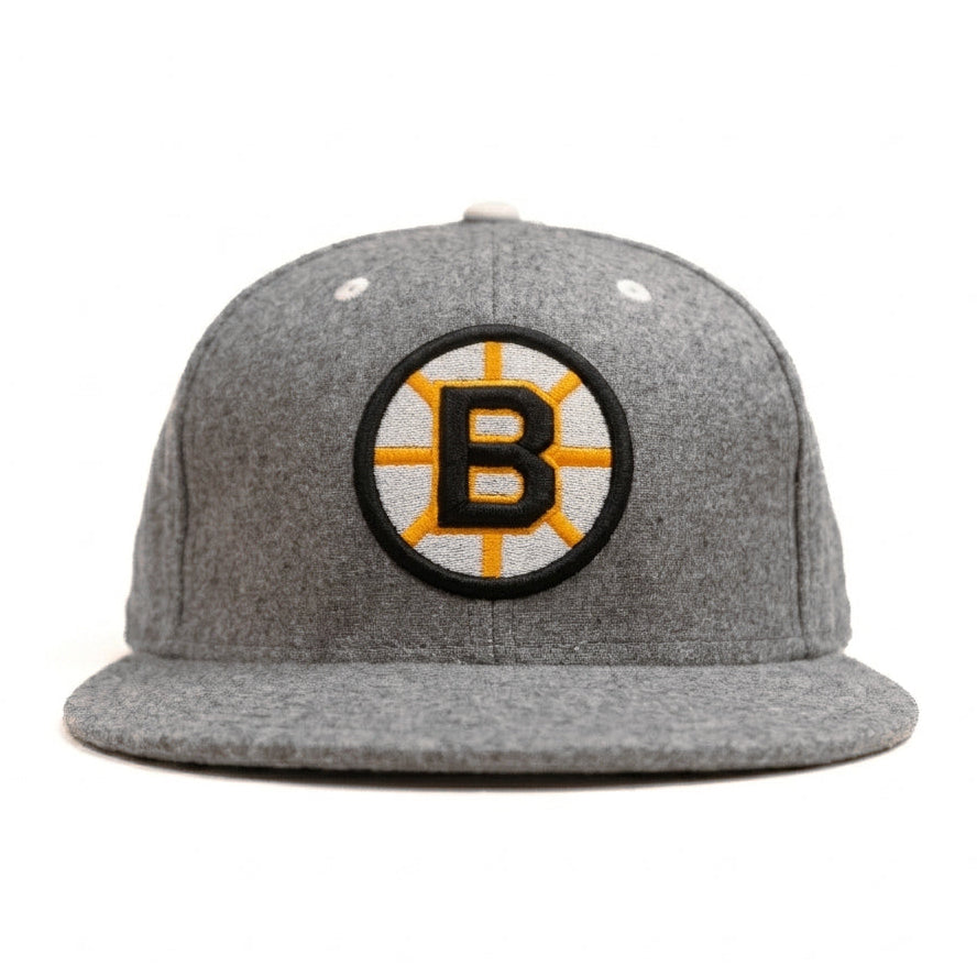 Oversized B Mitchell & Ness Black Limited Edition