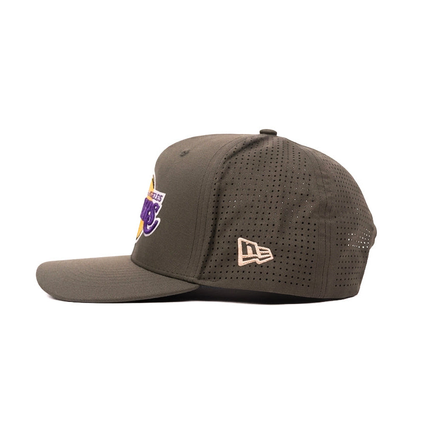 New Era Los Angeles Lakers Limited Edition Snapback Cap