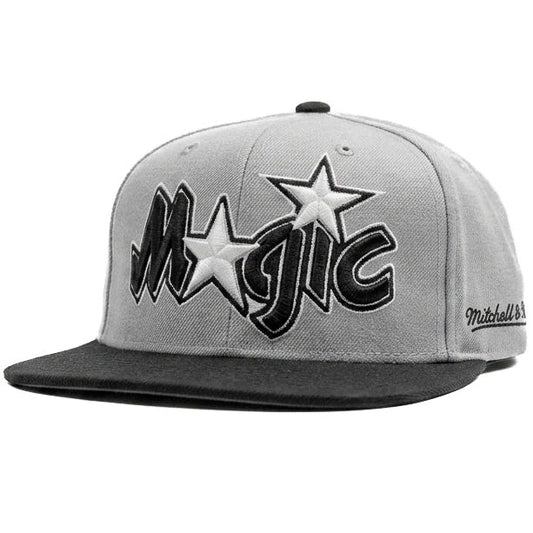 Oversized Magic Mitchell & Ness Limited Edition