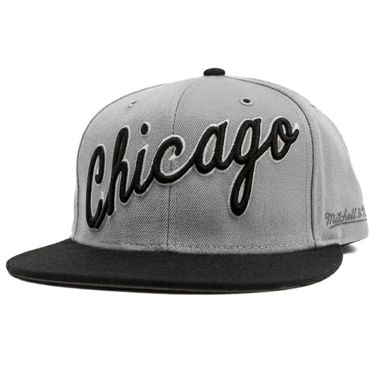 Oversized Torronto Raptors Mitchell & Ness Limited Edition
