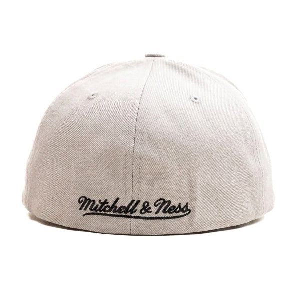 Oversized Los Angeles Clippers White Mitchell & Ness Limited Edition