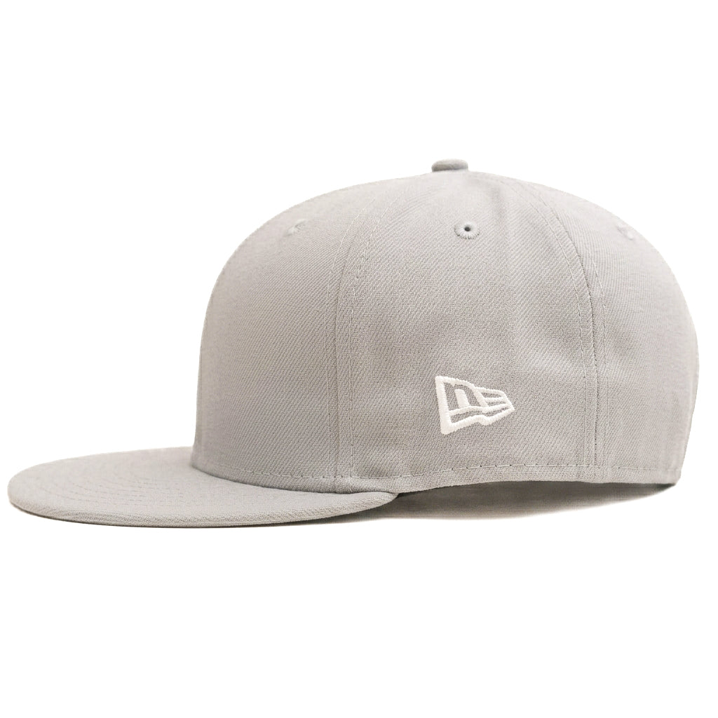 Oversized New Era Grey LA Limited Edition