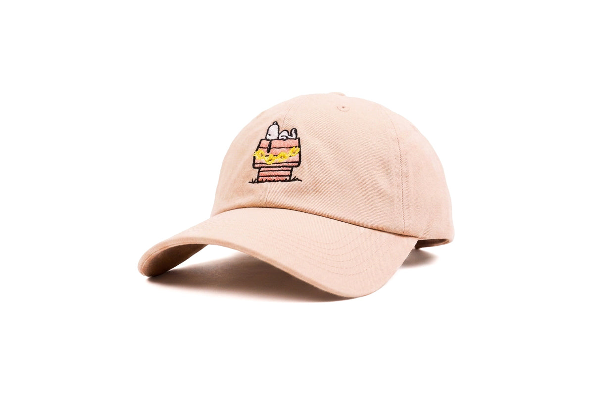 Snoopy Beige Bockless Cap