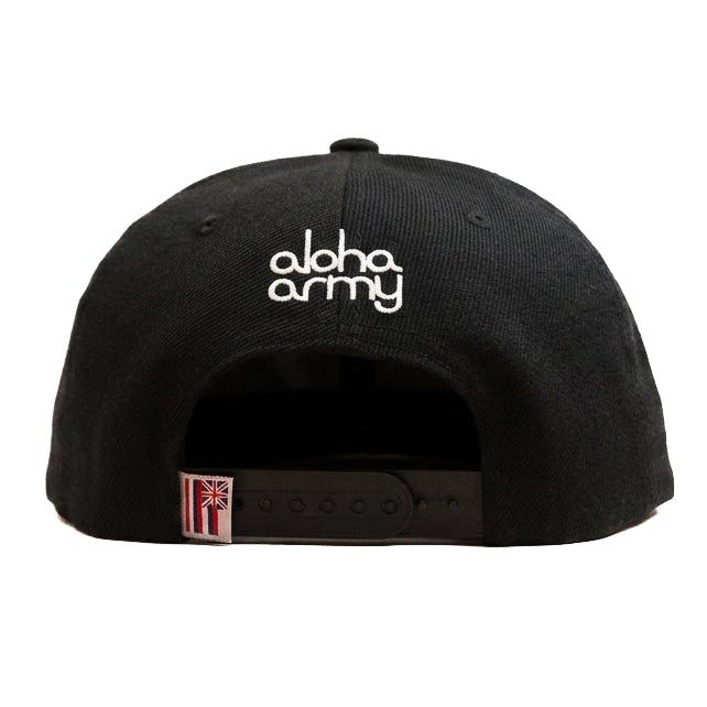 White Rose Snapback cap
