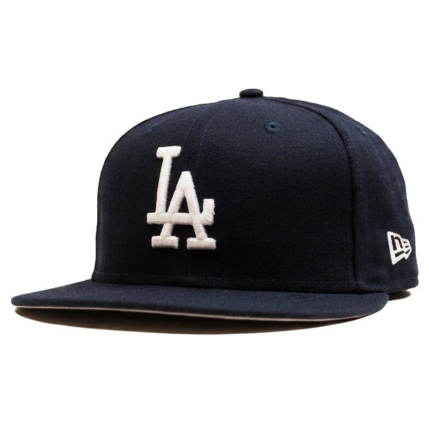 Oversized New Era Black LA Limited Edition