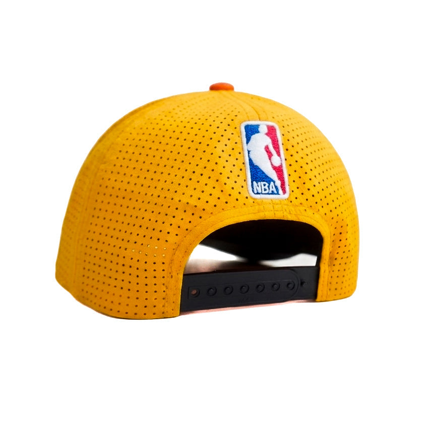 NBA NEW YORK KNICKS Yellow snapback cap