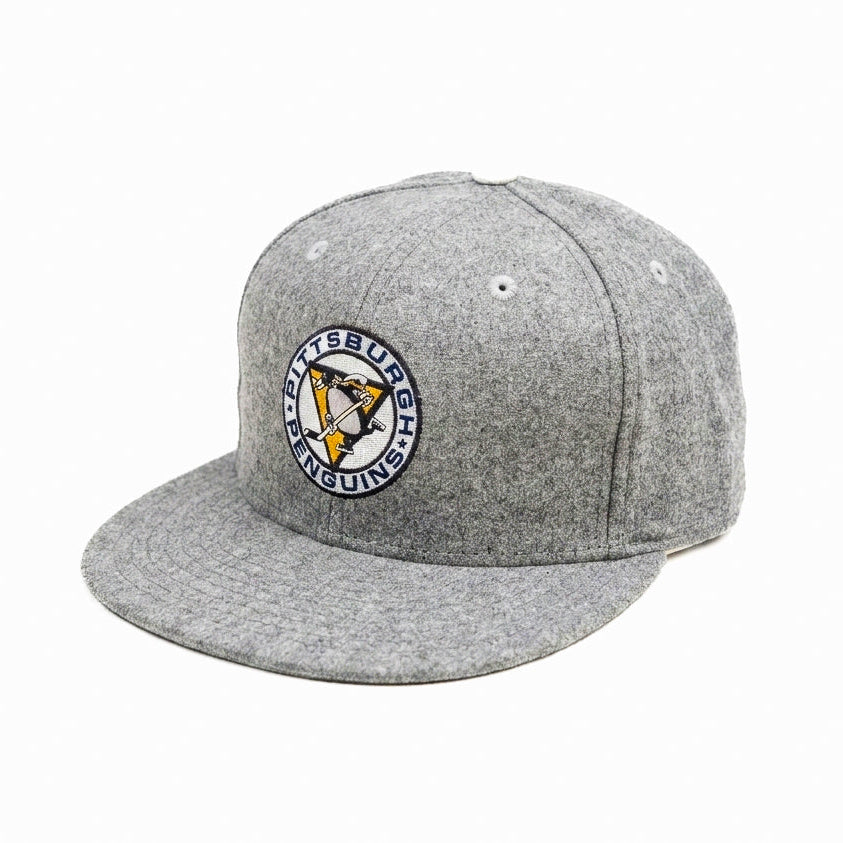 Oversized Pitsburg Penguines Mitchell & Ness Limited Edition