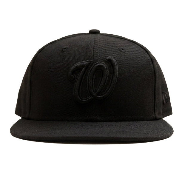 Oversized New Era W Limited Edition