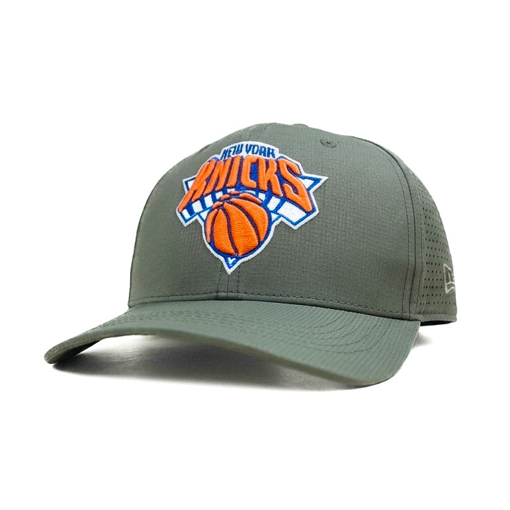NEWYORK KNICKS NBA Limited Edition Snapback Cap