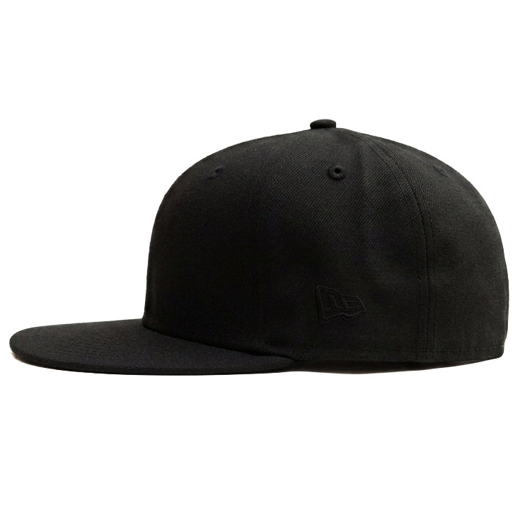 Oversized New Era W Limited Edition