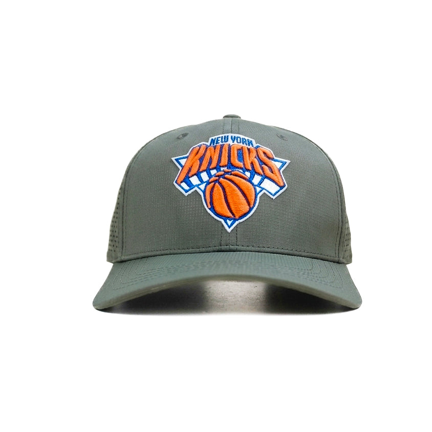 NEWYORK KNICKS NBA Limited Edition Snapback Cap