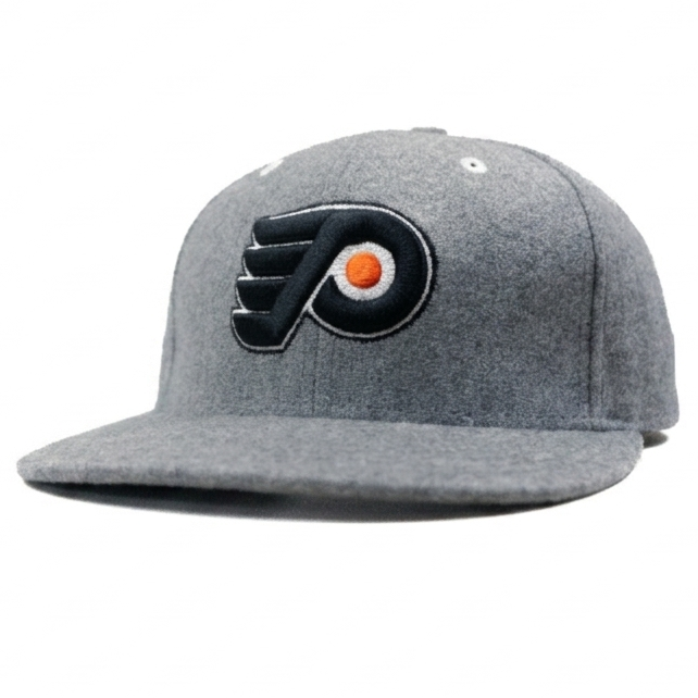 Mitchell & Ness P Oversized Limited Edition Cap