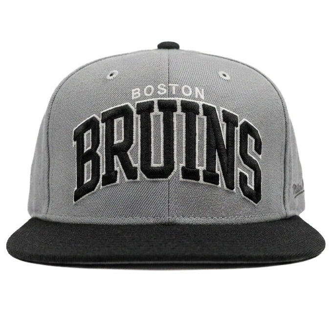 Oversized Boston Bruins Mitchell & Ness Limited Edition