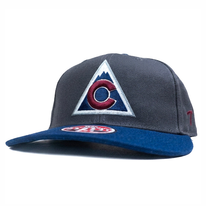 C Shadew Triangel Fitted Cap