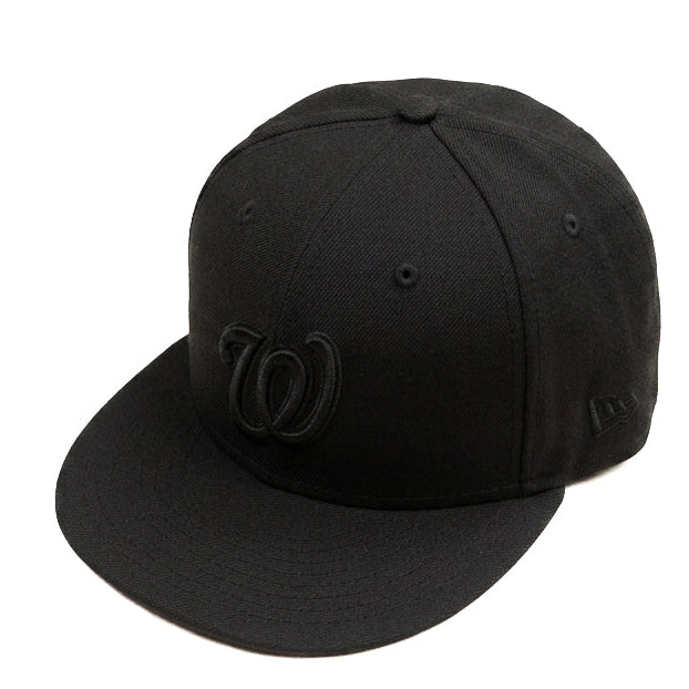 Oversized New Era W Limited Edition