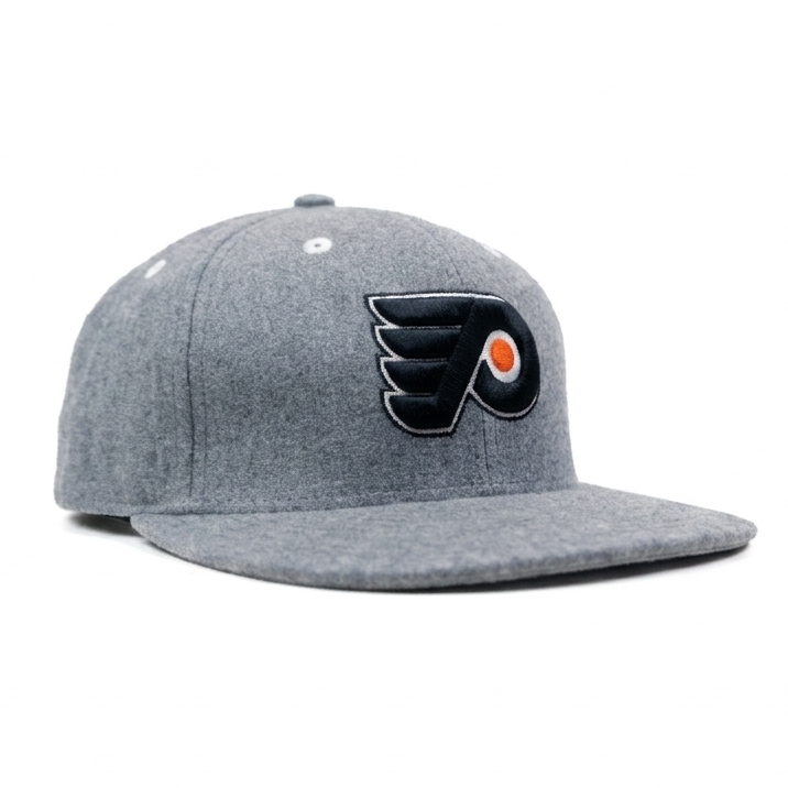Mitchell & Ness P Oversized Limited Edition Cap