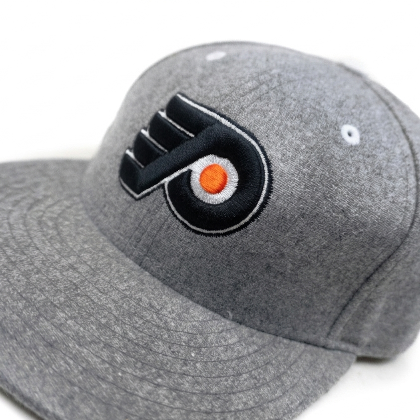 Mitchell & Ness P Oversized Limited Edition Cap