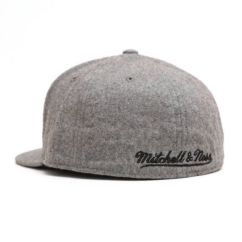 Oversized Shark Grey Mitchell & Ness Limited Edition