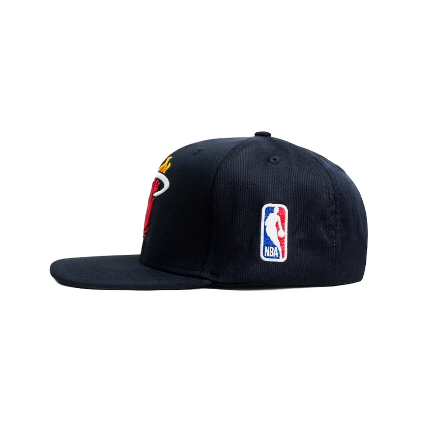 Fire Dunk Nba Limited Edition Fitted Cap