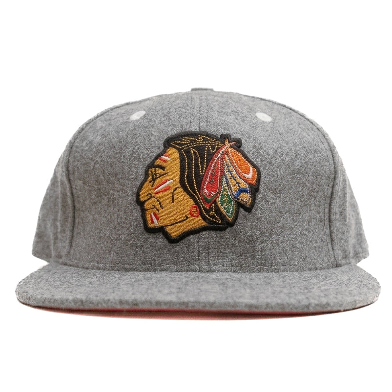 Oversized Red Indian Mitchell & Ness Limited Edition