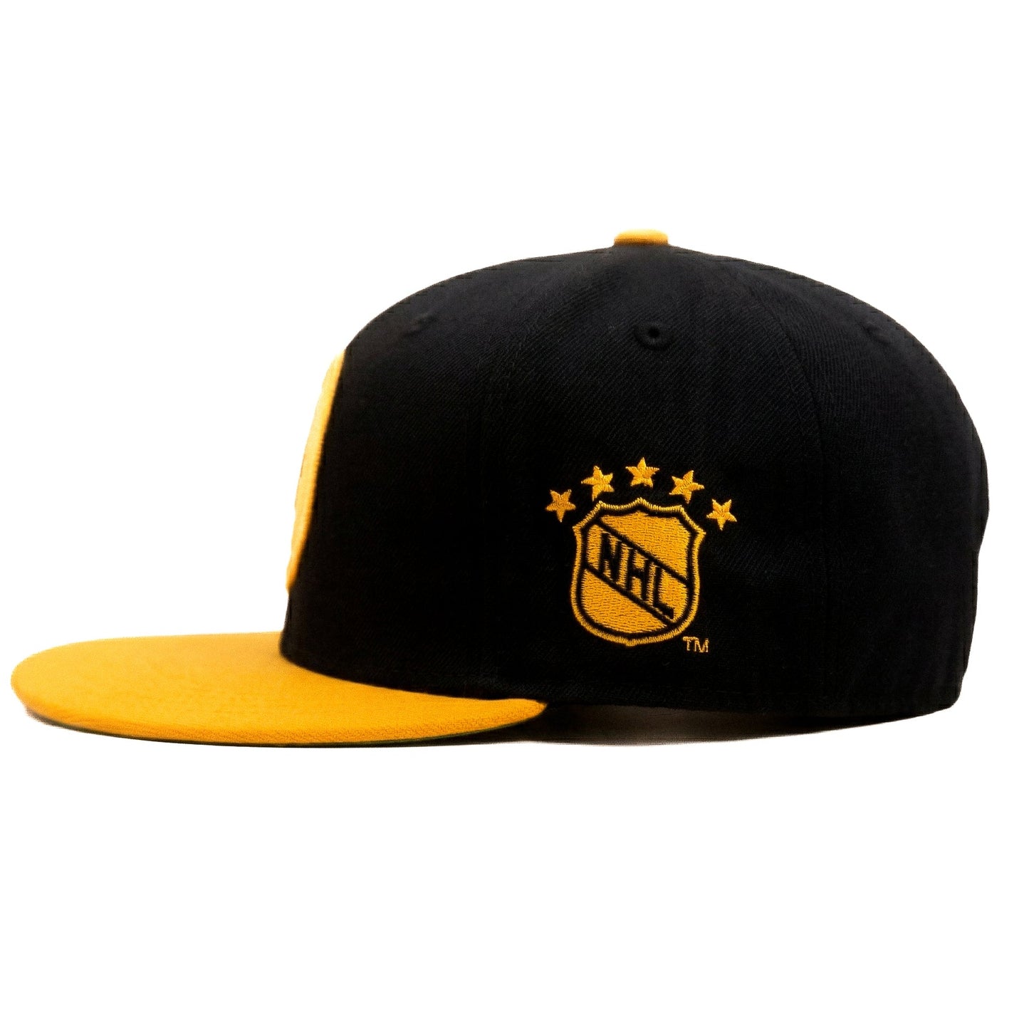 Oversized B NHL Limited Edition