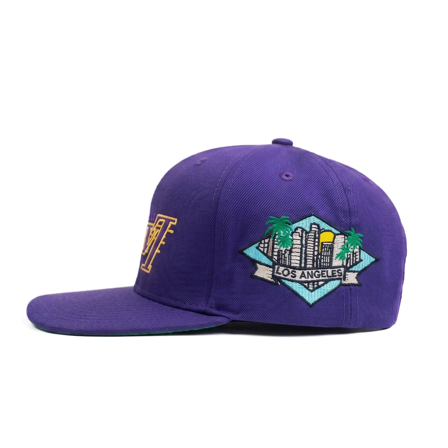 Las Angeles Lakers Limited Edition Purple Snapback Cap