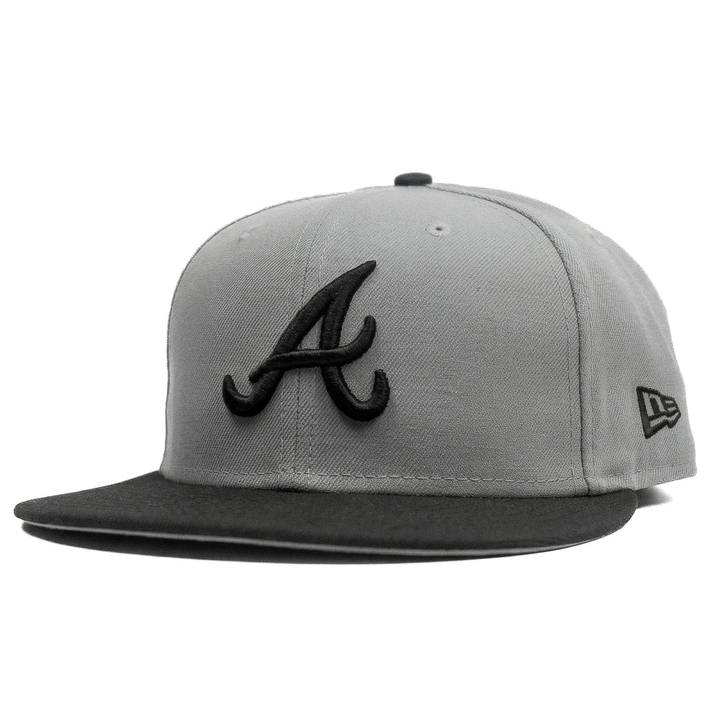 Oversized New Era A Limited Edition