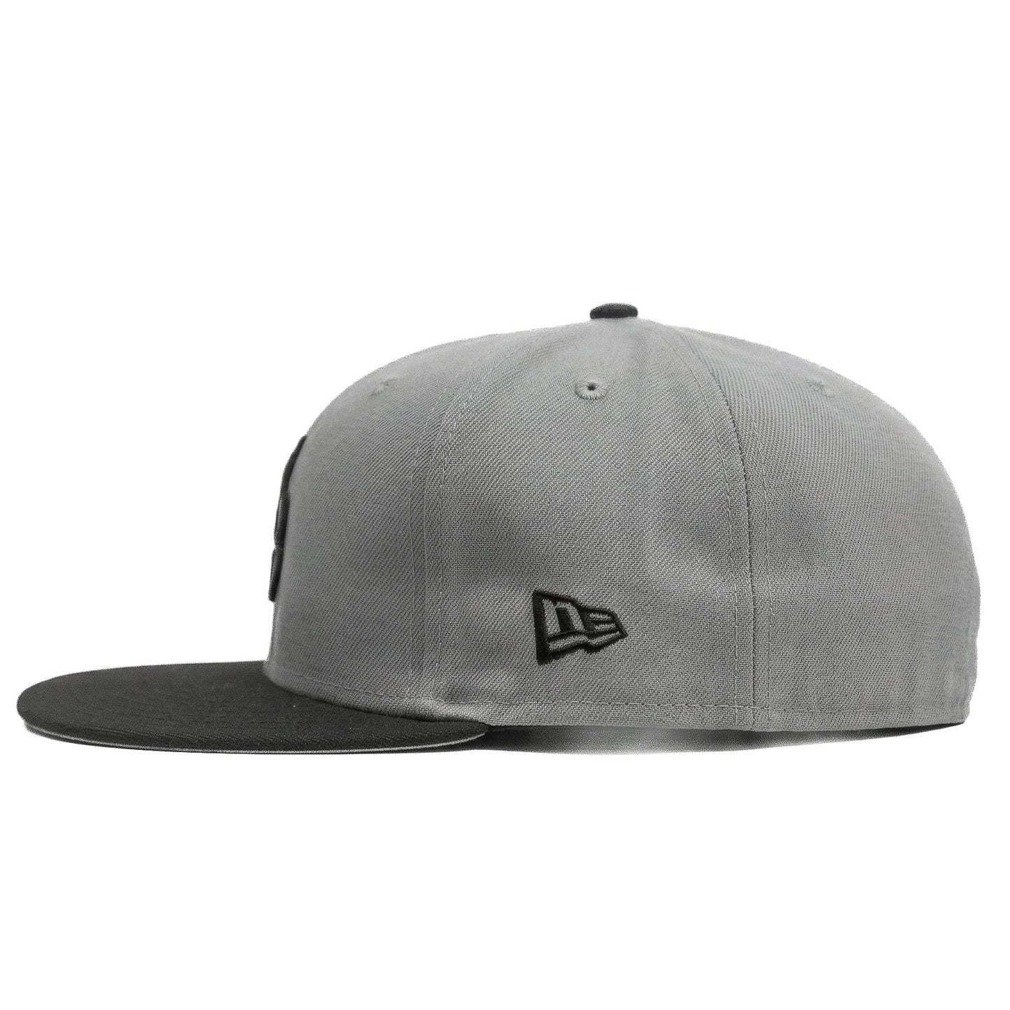 Oversized New Era A Limited Edition
