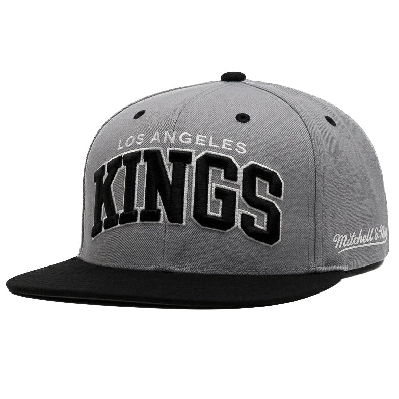 Oversized Los Angeles Kings Mitchell & Ness Limited Edition