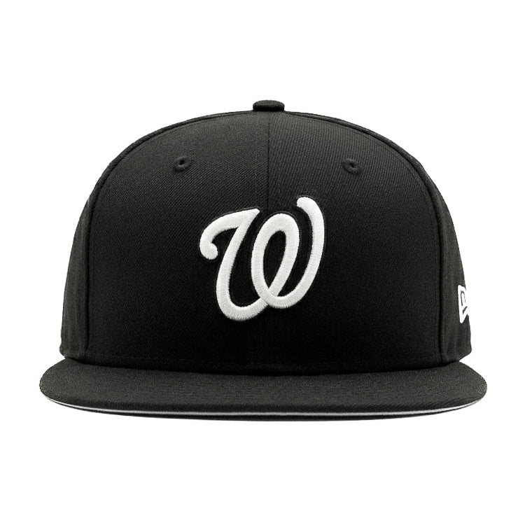 Oversized New Era W Limited Edition