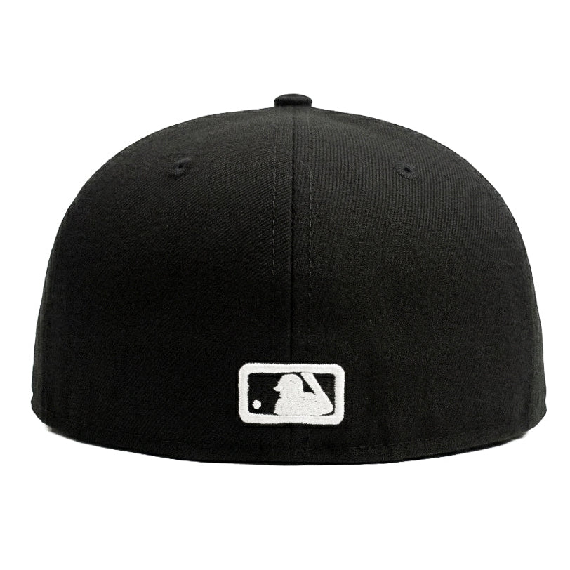 Oversized New Era W Limited Edition