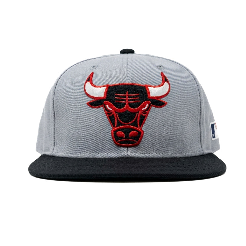 Oversized Chicago Bulls NBA Limited Edition